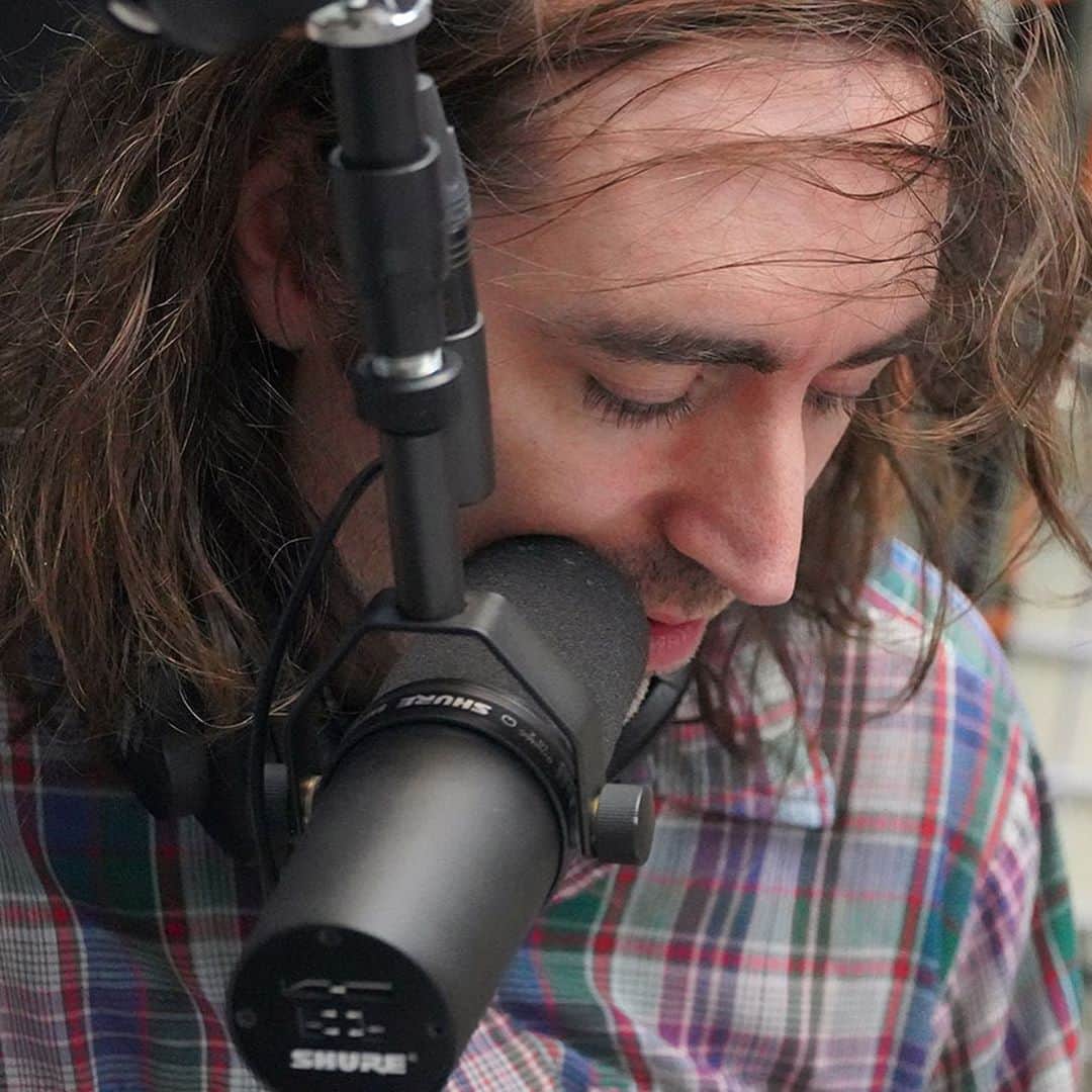 A Place to Bury Strangersのインスタグラム：「Tune in tomorrow night, Saturday Oct 24th 10pm on @martymcsorley show on @wfmu :  https://wfmu.org/  I’ll be performing live covers of people who have passed in 2020 with the @deathbyaudioeffects crew and a few songs solo exclusively on WFMU.   Most importantly October is the big annual hellraiser fundraiser month at WFMU and in case you don’t know:  WFMU is one of the best radio stations in the world and definitely the one I always tune to driving around NYC. WFMU is completely listener supported radio so please support the good people over there by help making their incredible no format radio possible. You will always hear music you have never heard before in your life on WFMU and that is incredibly important.  #wfmu #neutrondance #thestranglers #covers #deathbyaudiocrew #aplacetoburystrangers #liveaptbs」