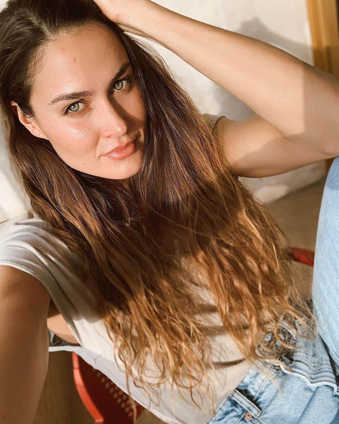 ズザンナ・ヤカボスのインスタグラム：「🌞🍂」