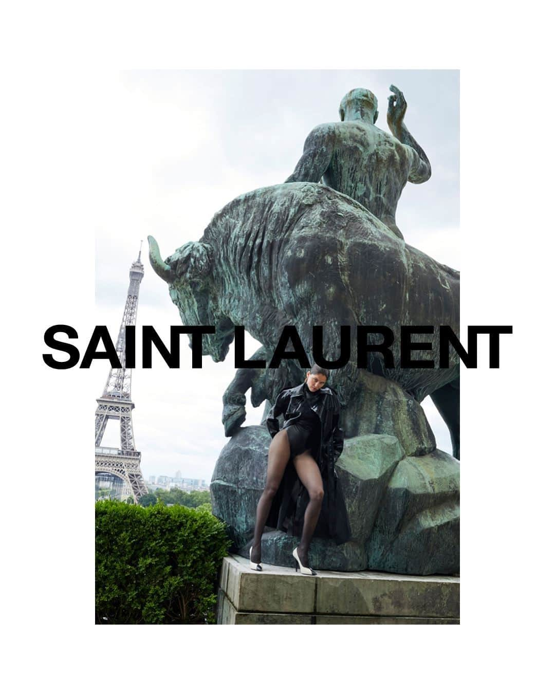 サンローランさんのインスタグラム写真 - (サンローランInstagram)「LAETITIA - WINTER 20 #YSL34 by ANTHONY VACCARELLO PHOTOGRAPHED by JUERGEN TELLER  #YSL #SaintLaurent #YvesSaintLaurent @anthonyvaccarello」10月24日 3時00分 - ysl