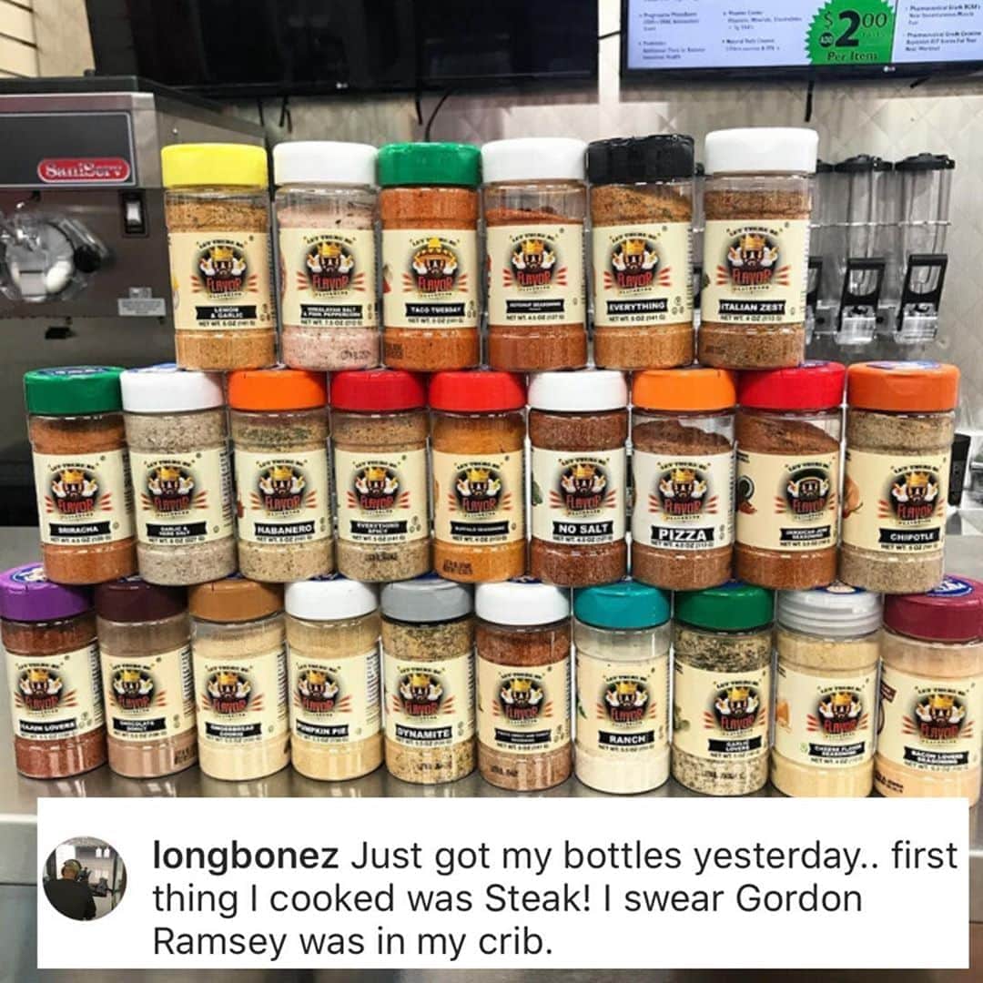 Flavorgod Seasoningsさんのインスタグラム写真 - (Flavorgod SeasoningsInstagram)「#FLAVORGOD CUSTOMER REVIEW 😃👍🏻⁠ -⁠ Build Your Own Bundle Now!!⁠ Click the link in my bio @flavorgod ✅www.flavorgod.com⁠ -⁠ Review by @Longbonez Thank you so much!⁠ Photo by: @@popeyes_aurora⁠ FREE SHIPPING on ALL orders of $50.00+ in the US!⁠ -⁠ Flavor God Seasonings are:⁠ 💥 Zero Calories per Serving ⁠ 🙌 0 Sugar per Serving⁠ 🔥 KETO & PALEO⁠ 🌱 GLUTEN FREE & KOSHER⁠ ☀️ VEGAN-FRIENDLY ⁠ 🌊 Low salt⁠ ⚡️ NO MSG⁠ 🚫 NO SOY⁠ 🥛 DAIRY FREE *except Ranch ⁠ 🌿 All Natural & Made Fresh⁠ ⏰ Shelf life is 24 months⁠ -⁠ -⁠ #food #foodie #flavorgod #seasonings #glutenfree #mealprep  #keto #paleo #vegan #kosher #breakfast #lunch #dinner #yummy #delicious #foodporn」10月24日 3時02分 - flavorgod