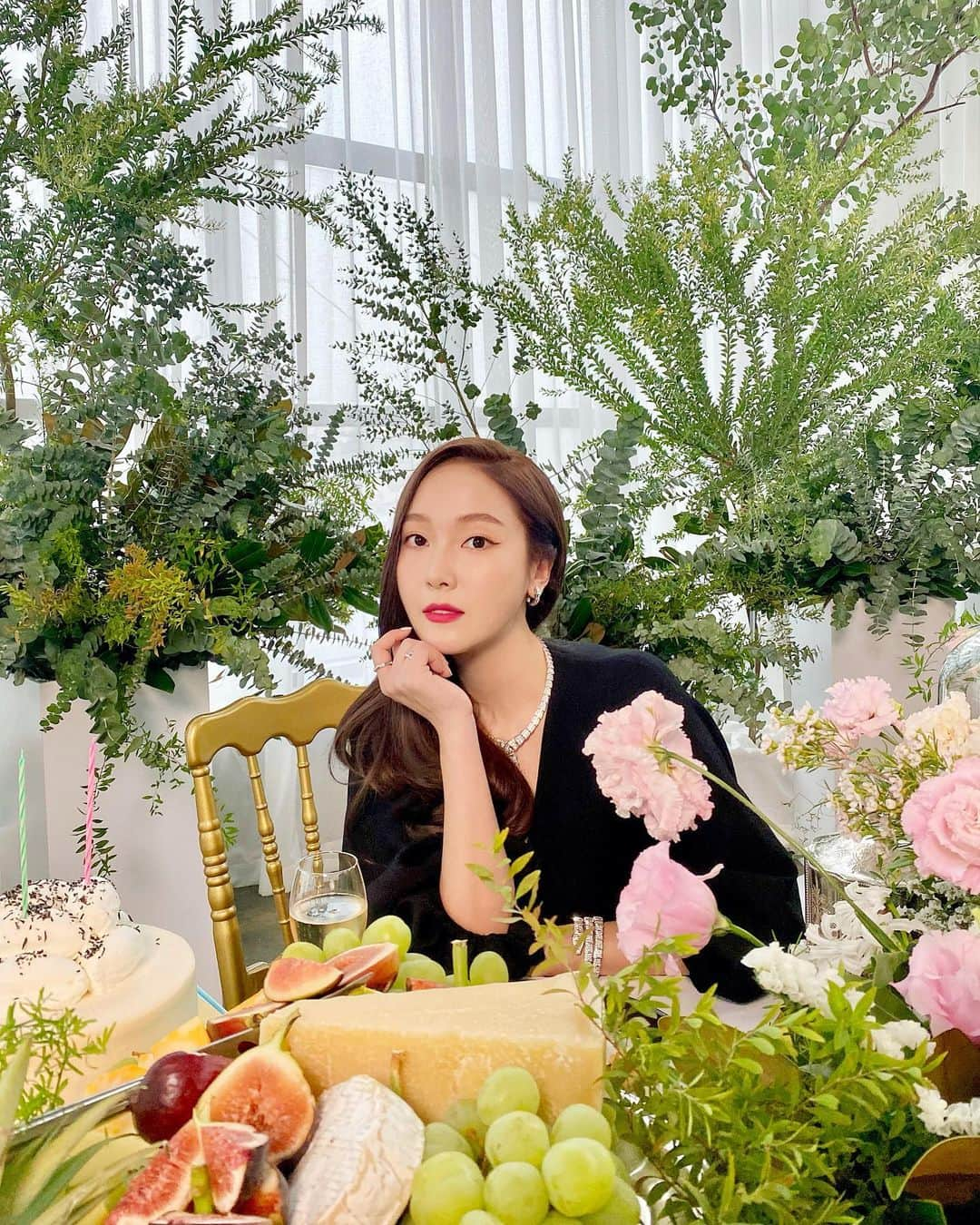 ジェシカ さんのインスタグラム写真 - (ジェシカ Instagram)「#LoveYourW @wkorea @bulgari」10月24日 4時15分 - jessica.syj