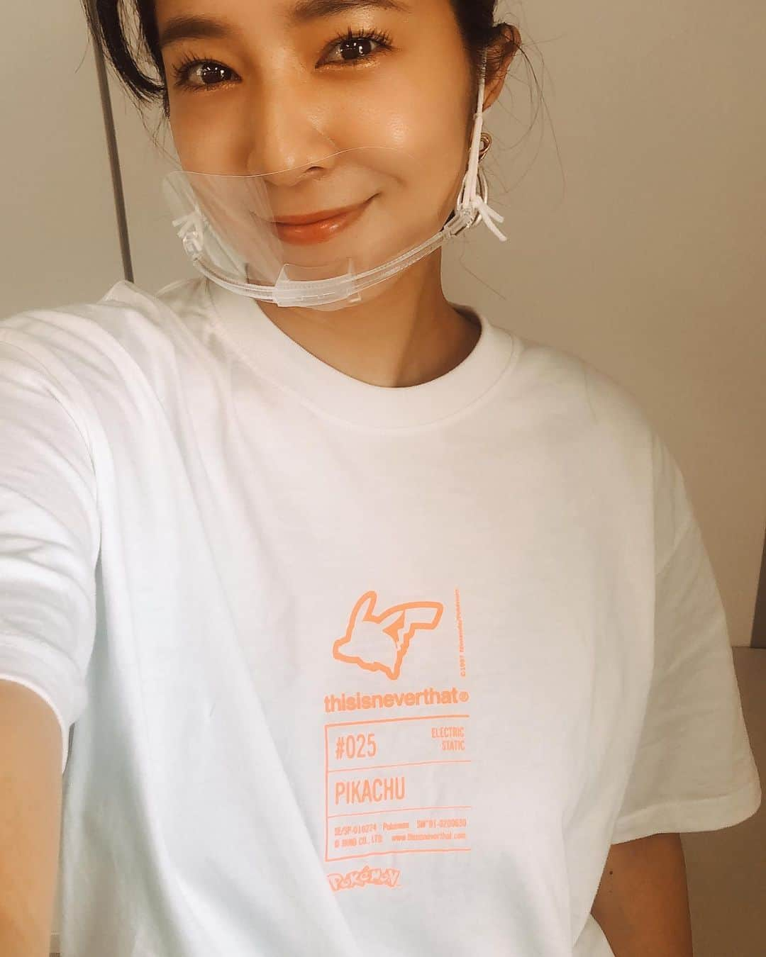 山下由奈さんのインスタグラム写真 - (山下由奈Instagram)「ピカチュウ🧡 蛍光オレンジかわいい☺️🧡  #ピカチュウ#pikachu #thisisneverthat  #レッスン着ピカチュウ率高め#⚡️ #そういえばまつ毛パーマしたよ #あがりすぎて#毎日まつ毛必死に抑えてる笑 #1週間後くらいが丁度良くなってるかも笑 #まつ毛パーマ#👀#🧡」10月24日 16時42分 - yamashitayuna