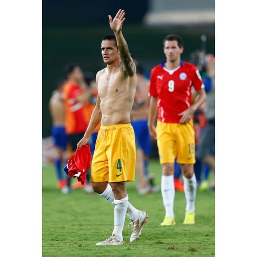 のインスタグラム：「Looking forward to a weekend of football ⚽💯📺 #happysaturday」