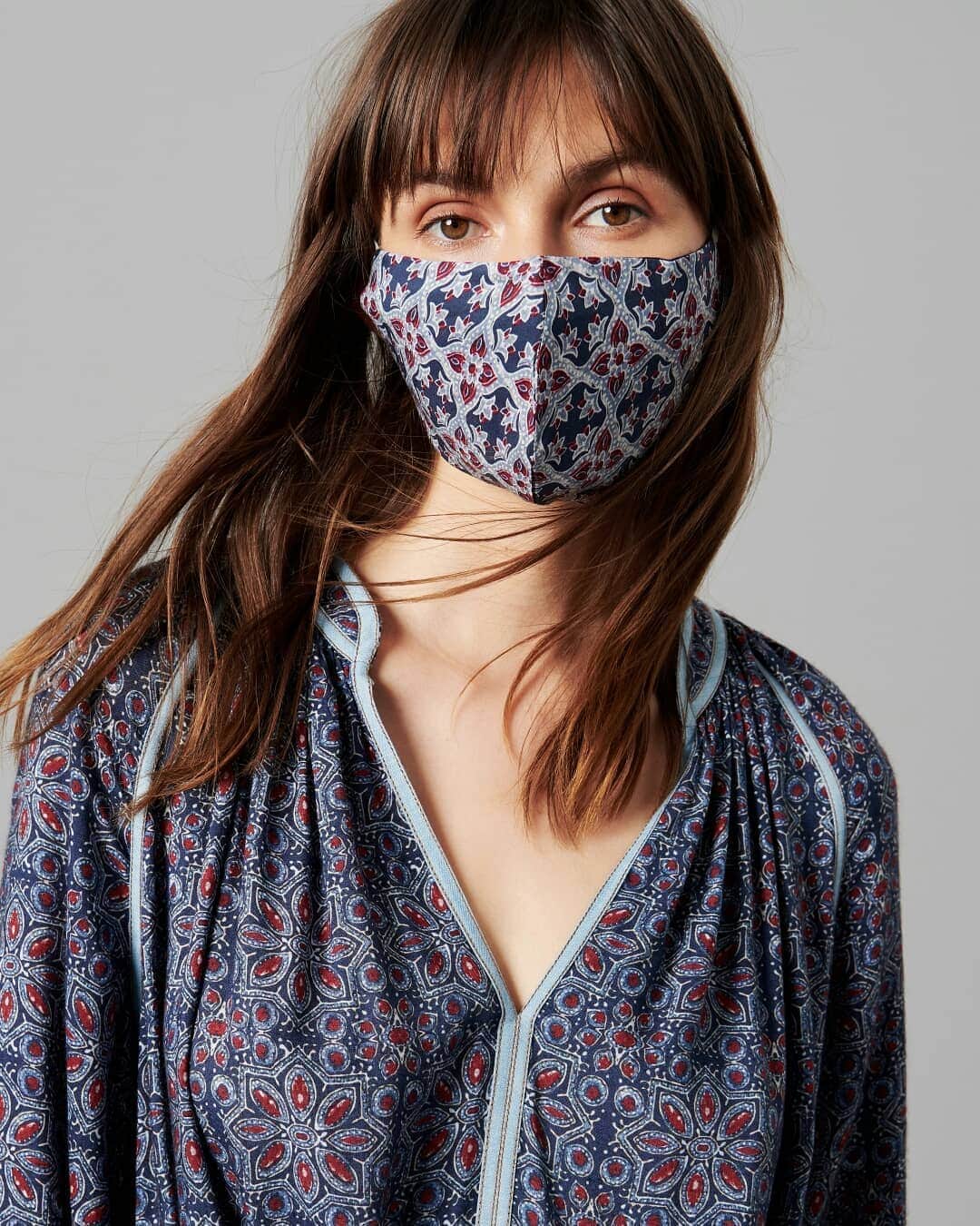 ミーガンパークのインスタグラム：「Now you can coordinate your Spring Summer '20 outfits with your face masks // find our new exclusive, cotton face masks, featuring four of our spring summer prints online now!  #MeganParkMask」