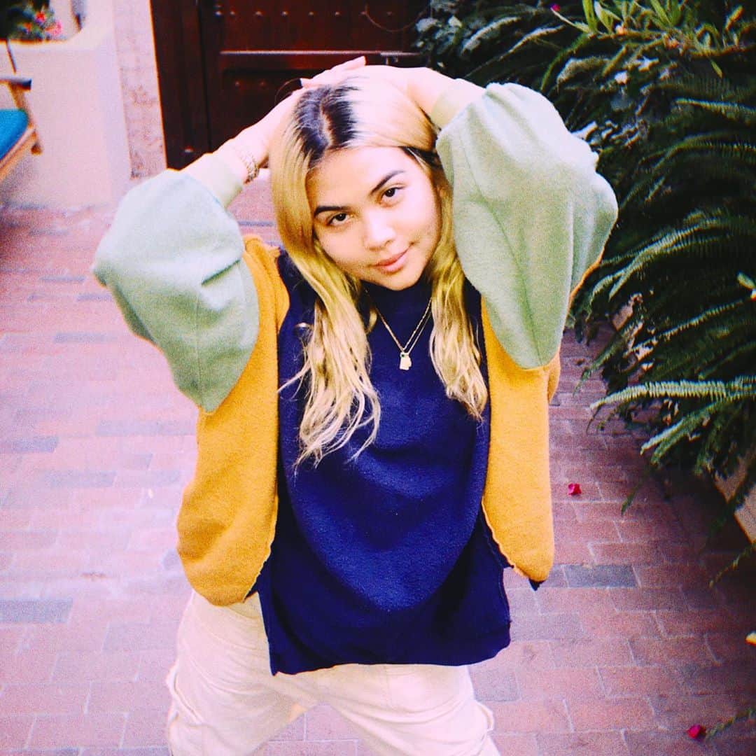 ヘイリー・キヨコのインスタグラム：「Love you longtime 😘😘」
