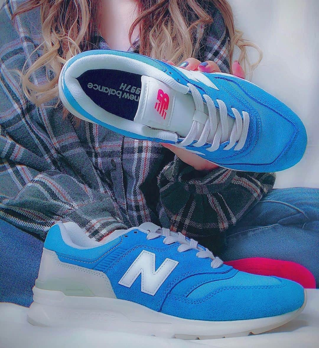 atmmyさんのインスタグラム写真 - (atmmyInstagram)「ドラえもんかな🔵  #ドラえもん #nb #newbalance #997h #スニーカー #スニーカー女子 #ジャパスニ女子  #スニーカー好きな人と繋がりたい」10月24日 9時52分 - atmmy