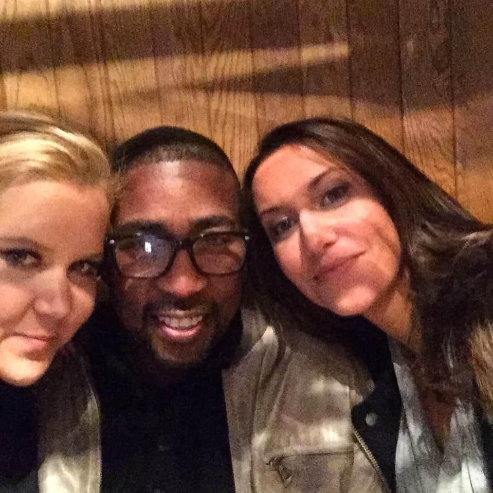 エイミー・シューマーさんのインスタグラム写真 - (エイミー・シューマーInstagram)「Happy birthday @keithrobinson438 I love you. I love @rachelfeinstein_ more. But I love you. You stink #cancelkeith2020」10月24日 10時20分 - amyschumer