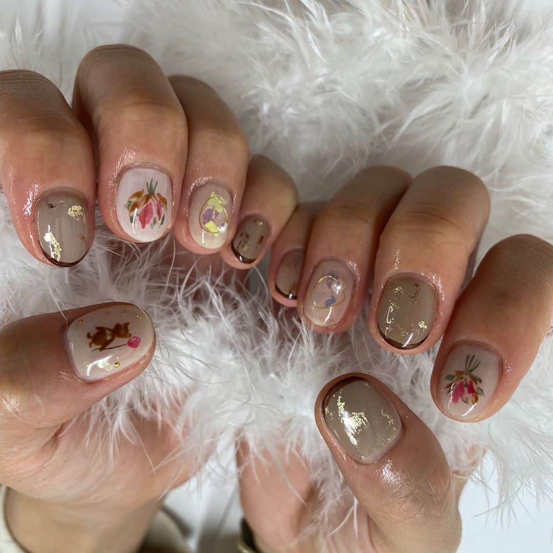 阿部乃みくさんのインスタグラム写真 - (阿部乃みくInstagram)「💅✨  #newnail  #ネイルサロン #Mayme #秋ネイル #ニュアンスネイル  #やっぱり #くまは #可愛い」10月24日 10時57分 - abenomiku