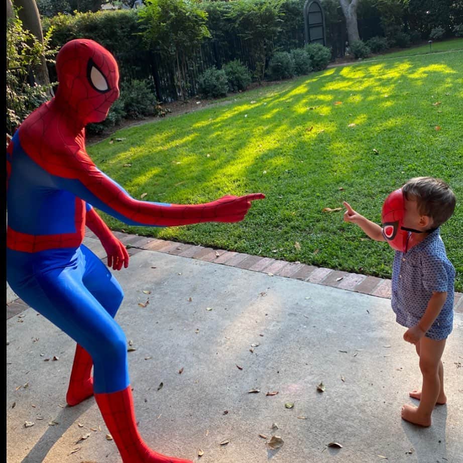 のインスタグラム：「Teaching my son that with great power comes great responsibility」