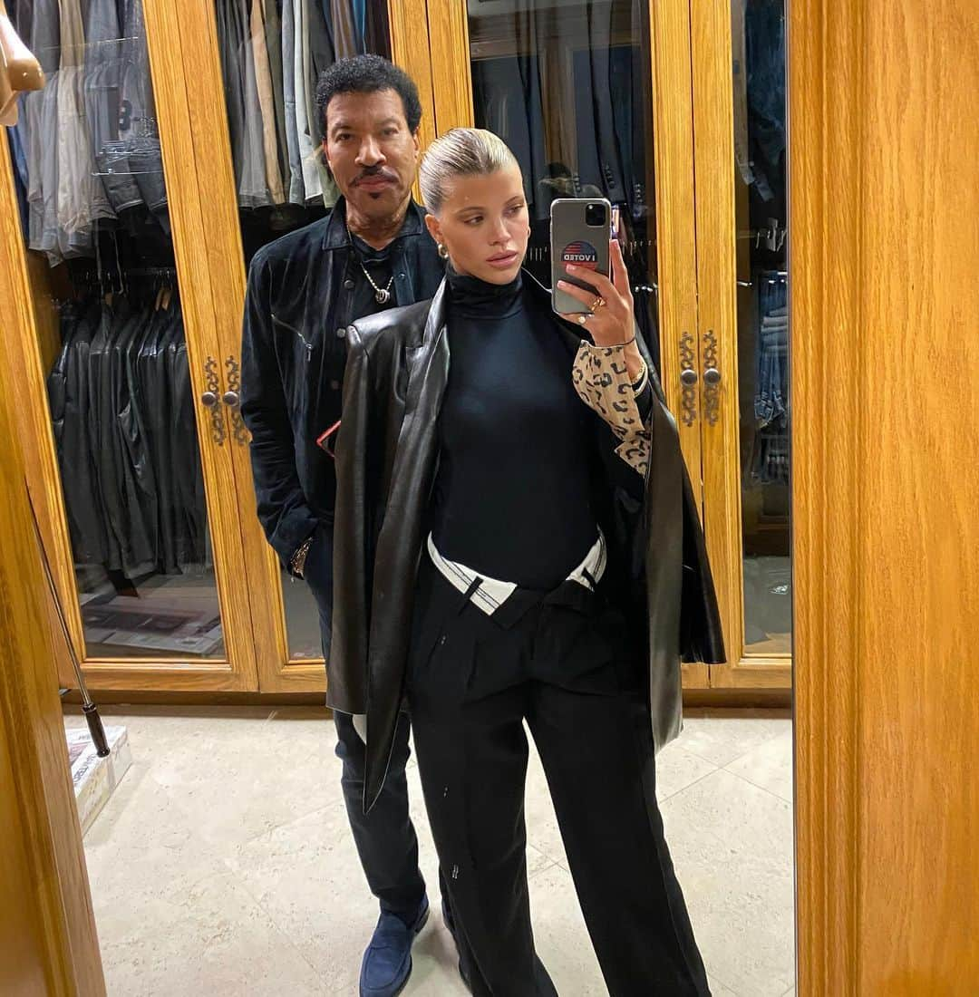 ソフィア・リッチーさんのインスタグラム写真 - (ソフィア・リッチーInstagram)「Jeez I love you @lionelrichie」10月24日 11時44分 - sofiarichiegrainge