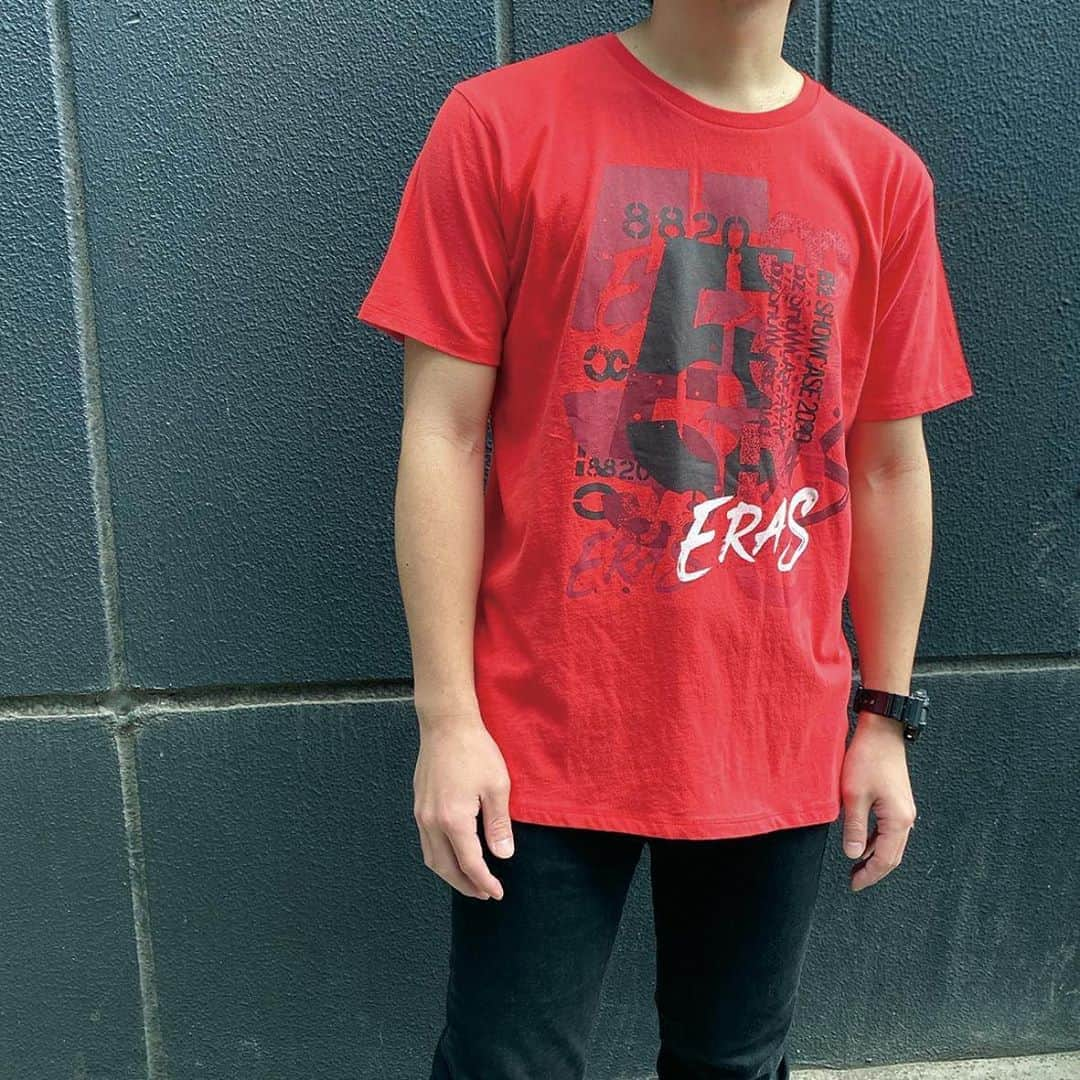 B’zさんのインスタグラム写真 - (B’zInstagram)「B’z SHOWCASE 2020 -5ERAS 8820- Official goods will be on October 26th!  #Bz #5ERAS #Goods #グッズ #comingsoon #Tシャツ #エコバッグ #ミニカー」10月24日 12時00分 - bz_official_insta