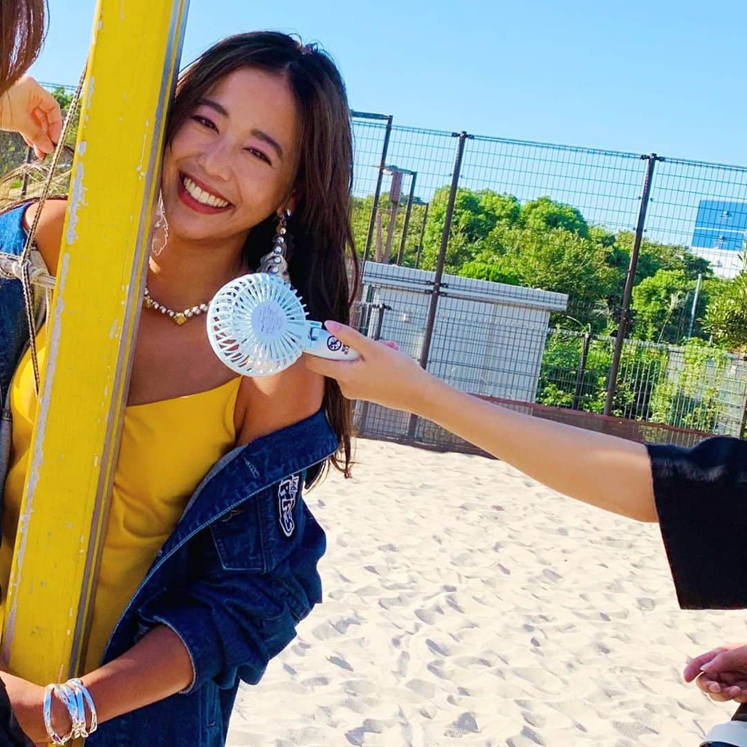 のインスタグラム：「Safari12月号に登場します💙💛 10月25日発売です✌️  かっこいいスタッフの皆さんに カッコよくしてもらいました！ ありがとうございました😊  #Safari#magazine #雑誌#ファッション雑誌 #10月#秋#明日発売」