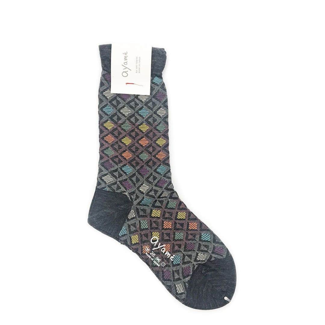 アヤメさんのインスタグラム写真 - (アヤメInstagram)「Waffle cone wool socks🧦🍦🐑 ウール物も色々入荷してます🐑 #ayamesocks #新入荷 #ワッフル #メンズあります #秋冬靴下 #socksdesign #靴下好き #🧦 #柄ソックス」10月24日 12時59分 - ayame_socks