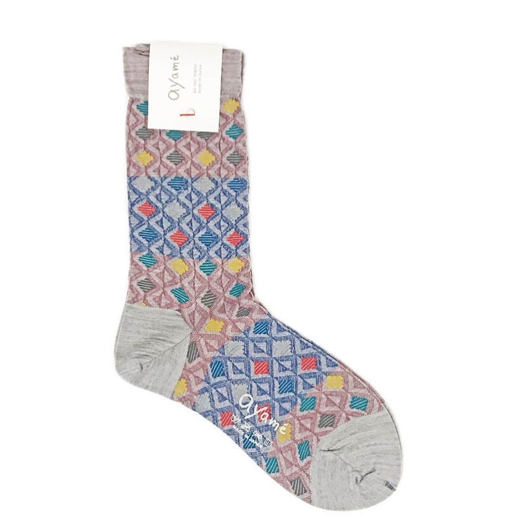アヤメさんのインスタグラム写真 - (アヤメInstagram)「Waffle cone wool socks🧦🍦🐑 ウール物も色々入荷してます🐑 #ayamesocks #新入荷 #ワッフル #メンズあります #秋冬靴下 #socksdesign #靴下好き #🧦 #柄ソックス」10月24日 12時59分 - ayame_socks