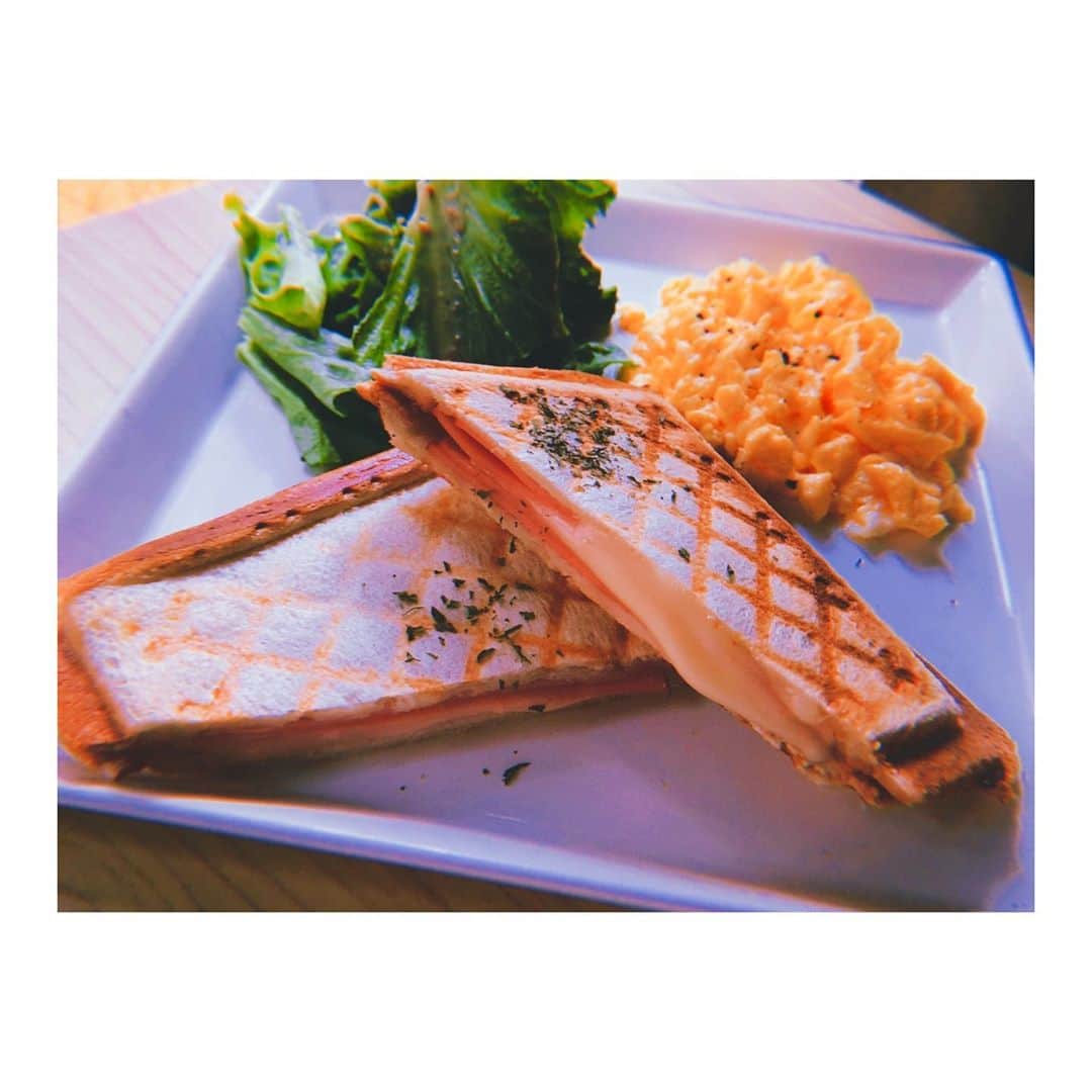 木下流声のインスタグラム：「. Self-cooking🍳 . . #cooking #selfcooking #食べ物 #載せがち #笑」