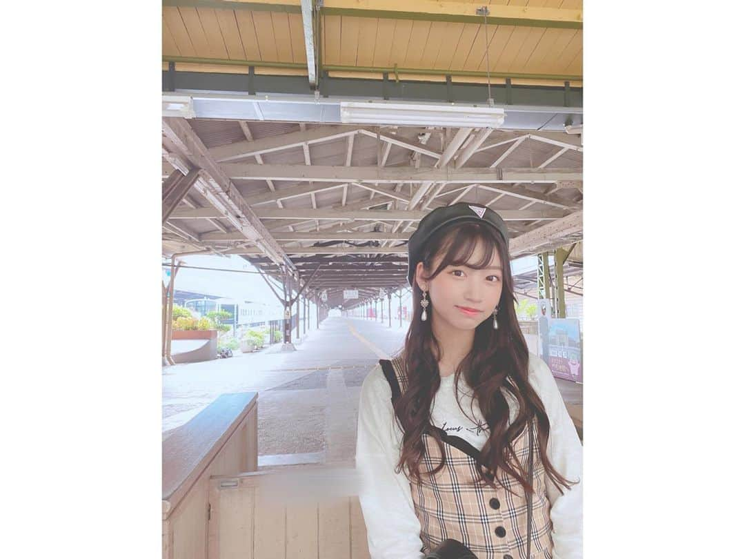 後藤陽菜乃さんのインスタグラム写真 - (後藤陽菜乃Instagram)「❤︎  前にあいちーと門司港レトロに行ってきました~🥰✨  門司港で初めて焼きカレー食べたんだけどすっごく美味しかった😋  ⚠️写真撮る時だけマスク外してます🙇‍♀️  #hinacode #低身長コーデ #低身長ファッション #低身長女子 #低身長 #153cmコーデ #153cm #門司港レトロ #門司港 #焼きカレー #門司港駅 #門司港散歩 #門司港グルメ #門司港焼きカレー #秋服 #秋服コーデ #ベレー帽 #レザー #レザーベレー帽 #チェック柄 #エピヌ #guess #followｍe #ootd #hkt48 #idol #後藤陽菜乃」10月24日 14時22分 - pinachan._.0308