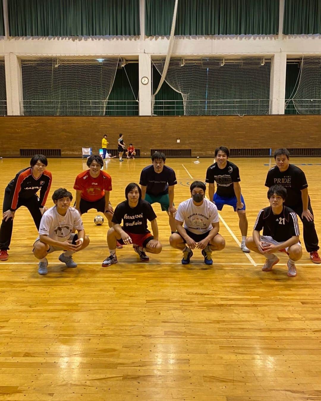 宮崎大輔のインスタグラム：「コロナの影響により秋リーグは途中で中止となりました。 次の目標は日本選手権で勝つことです‼️ 日体大の応援よろしくお願いします❗️  #日本体育大学 #ハンドボール #宮崎大輔 #handball #bennu #asics」