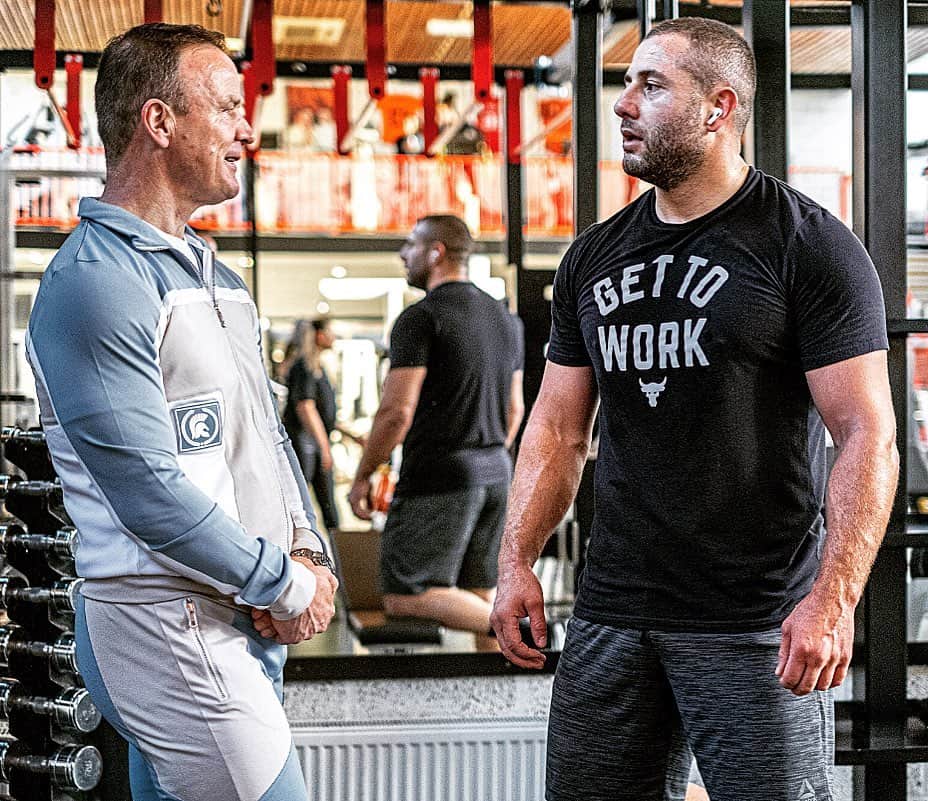 グーカン・サキのインスタグラム：「Some extra hours in the gym. Discussing the game plan. 2021. @hanskroon2   @_owenobrien_ 📸」