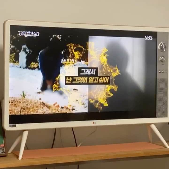 Paloaltoのインスタグラム：「무전유죄 유전무죄 너무 빡치는 문제.. 그알 본방에 음악 사용되니 뿌듯하네요! @sbstruth」
