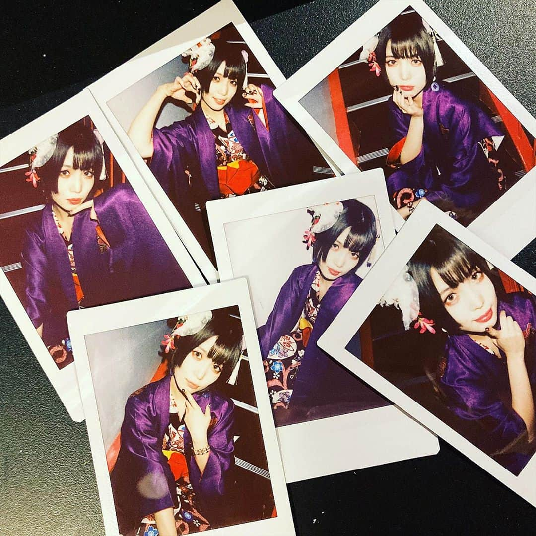 胡桃沢まひるさんのインスタグラム写真 - (胡桃沢まひるInstagram)「#龍馬卒大宴会 #cheki #チェキ #japanesegirl #japanese #kimono #着物 #akihabara #dearstage #秋葉原 #チャイボーグ #チャイボーグメイク #kawaii #kawaiigirl #kawaiigirlfashion #花魁」10月25日 0時59分 - mahiru104