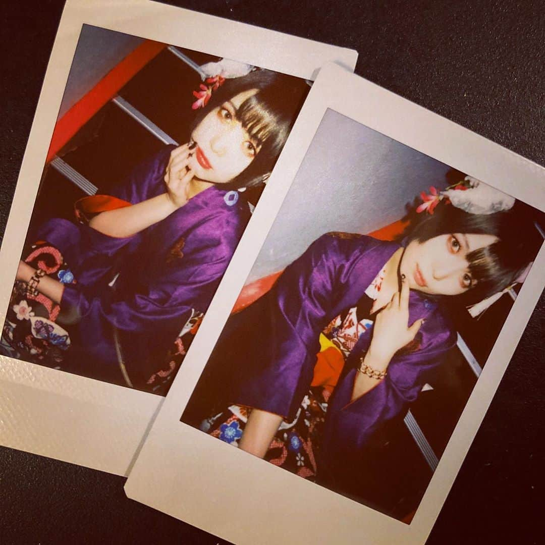 胡桃沢まひるさんのインスタグラム写真 - (胡桃沢まひるInstagram)「#龍馬卒大宴会 #cheki #チェキ #japanesegirl #japanese #kimono #着物 #akihabara #dearstage #秋葉原 #チャイボーグ #チャイボーグメイク #kawaii #kawaiigirl #kawaiigirlfashion #花魁」10月25日 0時59分 - mahiru104