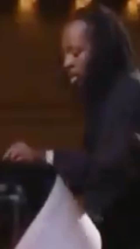 ワイクリフ・ジョンのインスタグラム：「They told me I would be a rapper and I said u are right but I will  also be a Great composer and so can you .. #sodomoodlab.  #carnegiehall」