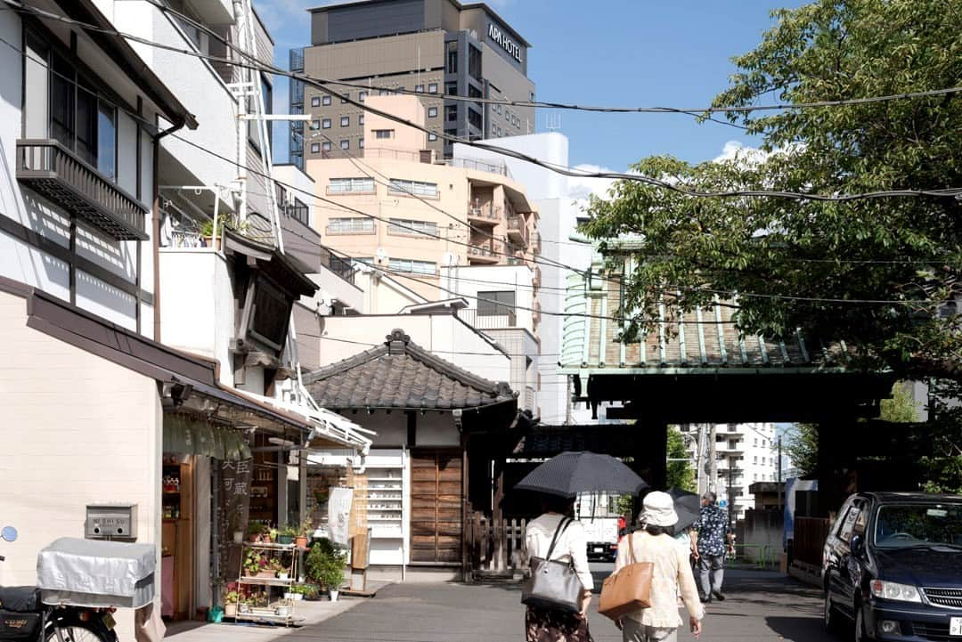 東京都庁広報課さんのインスタグラム写真 - (東京都庁広報課Instagram)「「泉岳寺／Sengakuji Temple (2020.9.8撮影)」最寄駅：泉岳寺駅  #泉岳寺 #忠臣蔵 #寺院仏閣 #赤穂浪士 #大石内蔵助 #高輪ゲートウェイ #義士祭 #tokyotokyo #tokyogram #moodygrams #jp_gallery #ptk_japan #gdayjapan #realtokyo #beautifuldestinations #tokyojapan #instatokyo #loves_nippon #phos_japan #bestjapanpics #cooljapan #japan_of_insta #photo_jpn #illgrammers #景色 #東京 #Tokyo #东京 #도쿄 #tokyogood」10月24日 17時01分 - tocho_koho_official