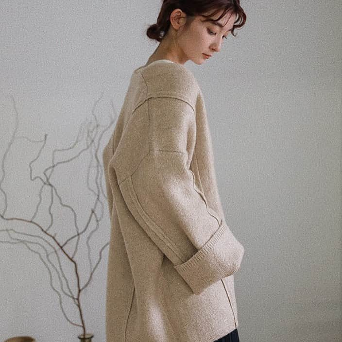 moca さんのインスタグラム写真 - (moca Instagram)「. 【re arrivals】 . 10005848 oversize knit coat 8150yen＋tax beige/charcoal . #selectmoca」10月24日 17時48分 - selectmoca