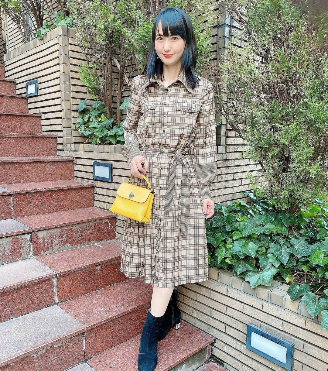 三浦泉さんのインスタグラム写真 - (三浦泉Instagram)「*  ♩.:*・♪・*:.♬.:*・♩*:.♬.:*・♩・♪:.♬ 今日はイベント尽くしです✨  コーデは👠👗👜💓  👗⇨♡ @styleonme_jp  👜⇨♡ @katespadejapan  👠⇨♡ @ugg   @styleonme_jp の秋物チェック柄ワンピース　 　大人可愛くてお気に入りです💓 *  ♩.:*・♪・*:.♬.:*・♩*:.♬.:*・♩・♪:.♬  #コーデ #コーディネート #code  #cordinate  #izumiコーデ 🎀　 #izumileコーデ  #イズミールコーデ #styleonme  #katespade  #ugg  #スタイルオンミ　 #ケイトスペード #CBK」10月24日 18時18分 - princessizu1201