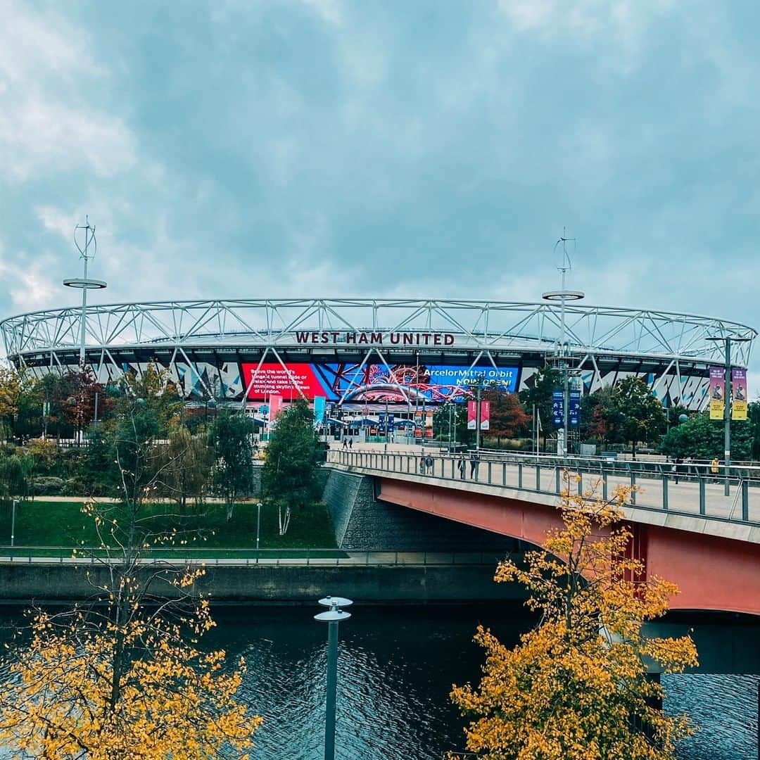 マンチェスター・シティFCさんのインスタグラム写真 - (マンチェスター・シティFCInstagram)「Home of the Hammers ⚒ #mancity」10月24日 19時03分 - mancity