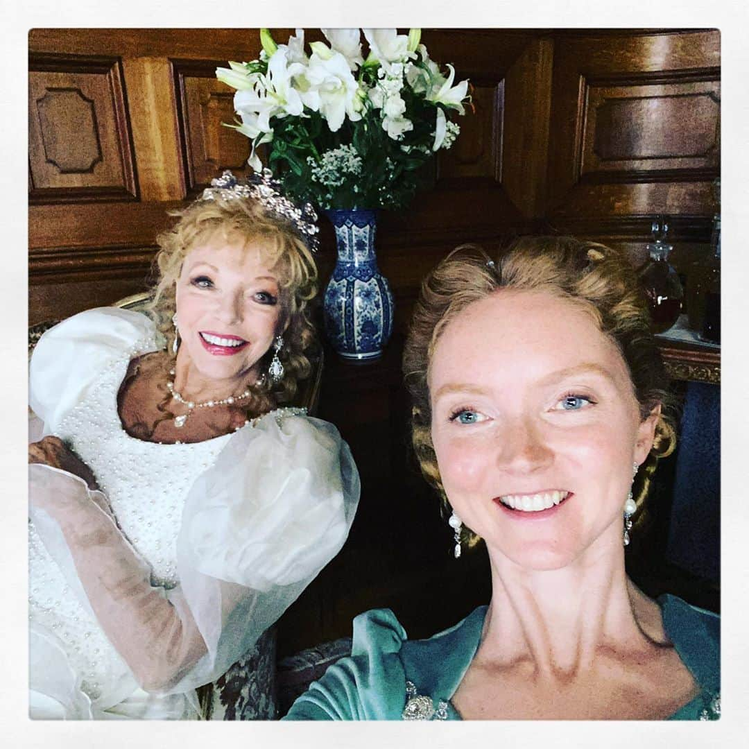 リリー・コールのインスタグラム：「New podcast episode - out (separately/ ironically) the same week I was playing aristocrat, filming w Queen Joan. “Is more better?” ~ link in profile to listen. . Podcast show notes:   In this week’s episode of Who Cares Wins, Lily explores how global economic development has both contributed to the climate crisis and, others argue, is helping solve it.   Lily speaks to the thought leaders in sustainability who question relentless economic growth: fashion consultant Aja Barber, director of Greenpeace UK John Sauven, and writer George Monbiot.  Lily also explores the other side of the debate; looking at Lisa Jackson’s work at Apple as a case study of corporate environmental ambition; and speaking with the principal research scientist at MIT Andrew McAfee, who argues that it is possible to decouple economic growth from environmental impact, and that intense competition and technology (through growth) is already helping us to get “more from less.”  Finally, biologist and author Merlin Sheldrake helps listeners understand the role of growth, cooperation and competition in evolution.」