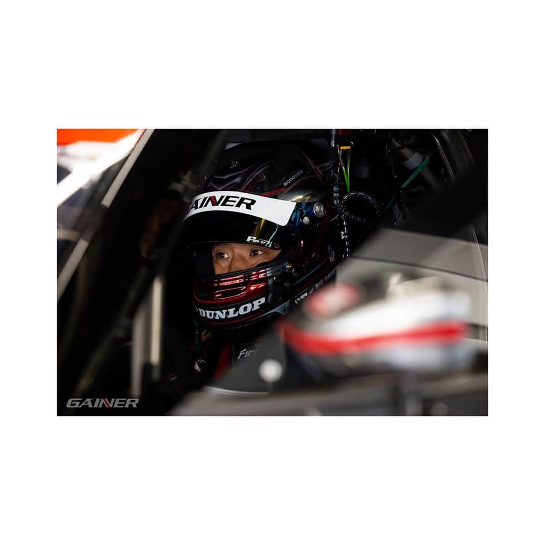 平中克幸のインスタグラム：「. SUPER GT 第6戦　鈴鹿サーキット#. . . 今日の予選は5位 . . 今回はQ1を担当してに繋げて Q2では安田選手の頑張りで5位 . . 決勝もこの勢いで上位進出目指します！ . . 第3戦で優勝出来ている鈴鹿、今回も 表彰台に届くように頑張ります。 . . 応援宜しくお願いします。 . . . . #supergt #gainer #tanax #gtr #nissan #nismo #koshidoracing #ficata #でちゃう #アリア #制動屋 #bigdaddygraphics #gt300 #eyevol #monocolle」