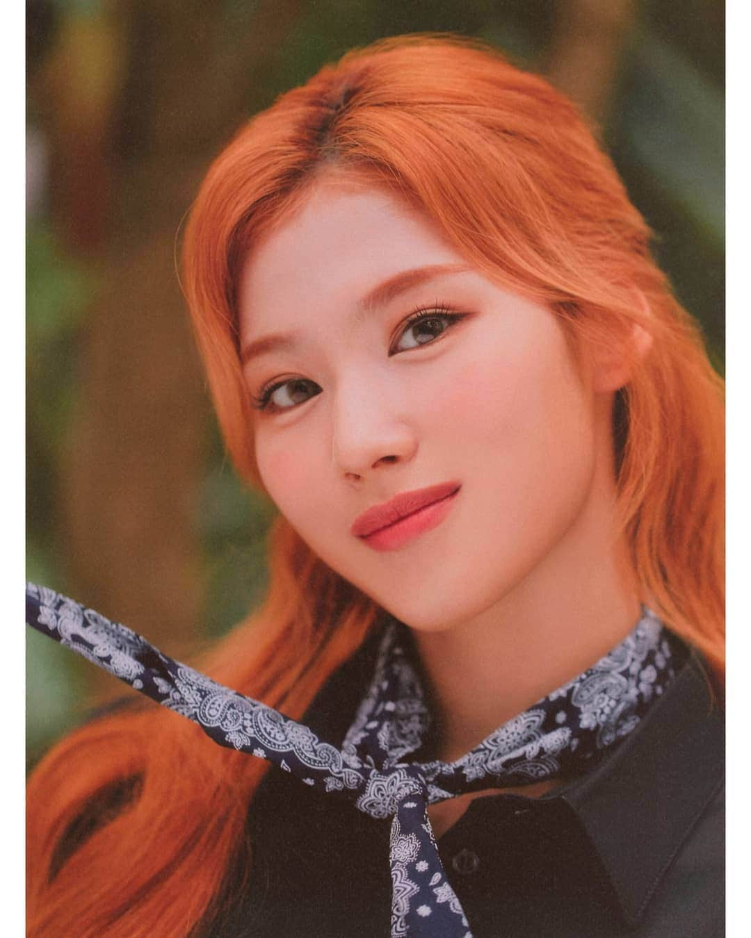 サナさんのインスタグラム写真 - (サナInstagram)「[SCAN] TWICEZINE Vol. 2 . Scan by njmsjmdct2 Edited by sana.twice.kr ーーーーーーーーーー Follow > @sana.twice.kr < . @twicetagram #TWICE#트와이스#ONCE#Sana#사나 #Nayeon#나연#Jeongyeon#정연#Momo#모모#Jihyo#지효#Mina#미나#Dahyun#다현#Chaeyoung#채영#Tzuyu#쯔위」10月24日 19時39分 - sana.twice.kr