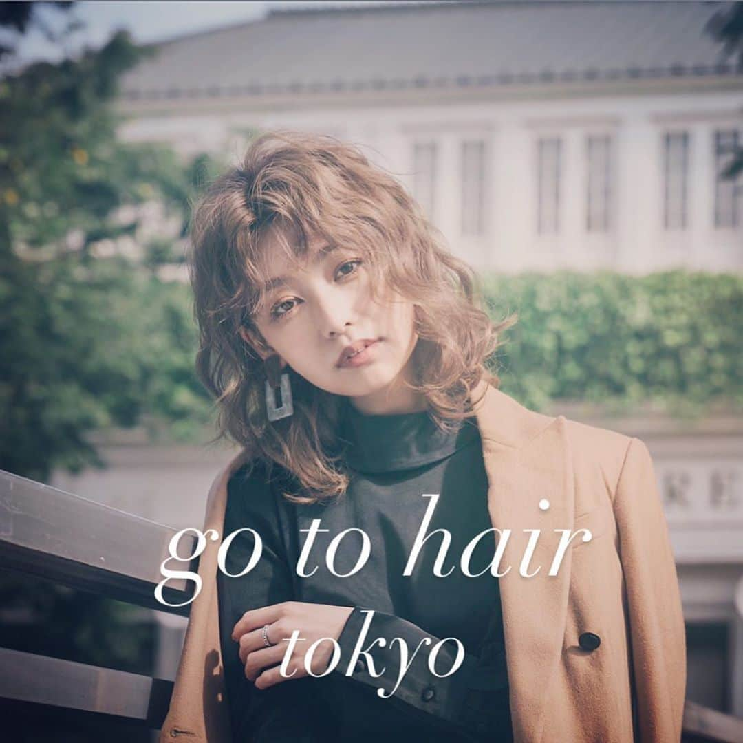 唐沢憲司さんのインスタグラム写真 - (唐沢憲司Instagram)「2020年11月限定　L.O.G SHIBUYA2  【 go to hair 50%off start 】  いつもご愛好頂き誠にありがとうございます！ 本来、全国から沢山のお客様からご来店して頂いていましたが、コロナの影響で、なかなか原宿、渋谷まで、ご来店出来なかったお客様など、ようやくgo to などで東京に足を運んで頂けるようになりました！  go to travel go to eatにちなんで、自発的にgo to hair割引きやりたいと思います！　L.O.GSHIBUYA2に出勤するのも残り1ヶ月になりました！  唐澤憲司指名の全てのお客様11月限定  cut＋color ¥27500 →¥ 13250 cut＋Perm ¥27500 →¥ 13250 cut＋treatment ¥27500 →¥ 13250 cut＋W color ¥38500→¥19250 cut＋twistP ¥33000→¥16500  ※cutのみ　¥16500→¥11000 新規のお客様も既存のお客様も是非使ってみて下さい  全国から沢山の、お客様お待ちしています！  ネットからのご予約も全てこちらの金額で対応させて頂きます！ ご予約の枠すぐに埋まってしまうので、早めのご予約お待ちしています  L.O.G SHIBUYA 2  〒150-0041 東京都渋谷区神南1丁目7-7ANDOS2 4階 TEL03-6427-0976  12月からはL.O.G 表参道に戻りますので、ご予約お間違えないようにお願いいたします。  #LOGSHIBUYA2 #gotohair」10月24日 19時46分 - log_kenjikarasawa