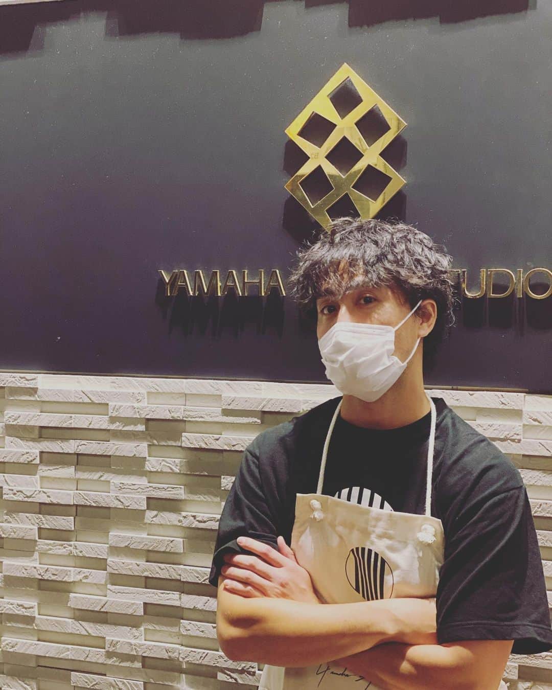 ISEKIのインスタグラム：「配信直前に本日のKING👑」