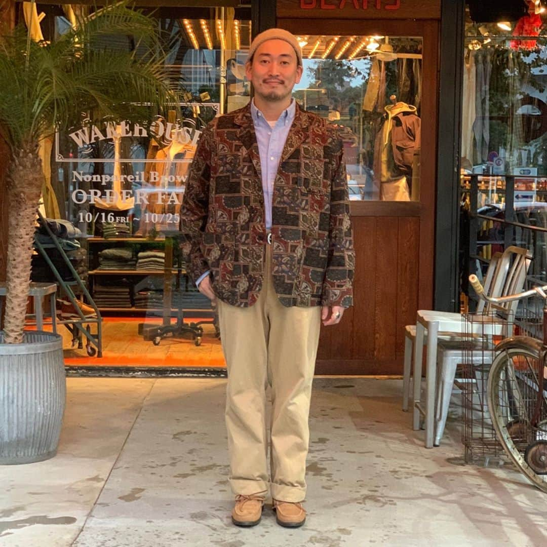 BEAMS+さんのインスタグラム写真 - (BEAMS+Instagram)「・ BEAMS PLUS STYLE  #beams #beamsplus #beamsplusharajuku #harajuku #tokyo #batik #buttondownshirt #americanindianjewelry #indianjewelry #ernielister #madeinusa #mensaccessories #mensfashion #mensstyle #gold #menswear #keepfashionalive #fnojp」10月24日 20時25分 - beams_plus_harajuku