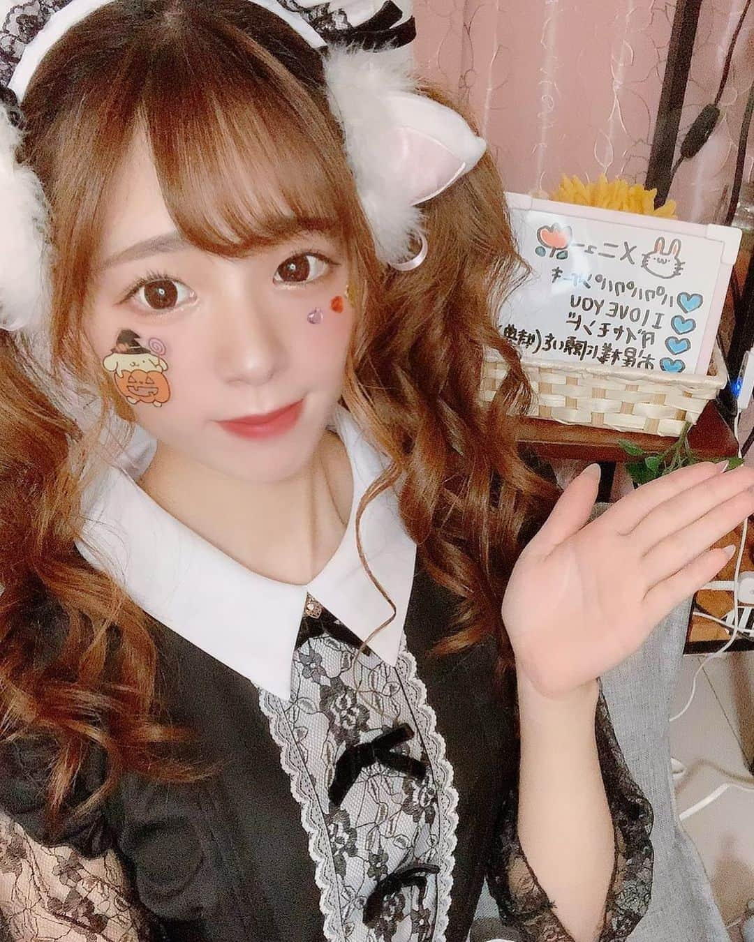 天使ほのかさんのインスタグラム写真 - (天使ほのかInstagram)「ポコチャでメイドさんしたときの😇💕楽しかったなぁ〜✨ . 今月もハロウィンイベント楽しみ🎃✨ . #福岡#中洲#小倉#魚町#ラトゥール#キャバクラ#キャバ嬢#ラウンジ#ポコチャ#ライブ配信#コスプレ#メイド」10月24日 20時48分 - honoka_pom