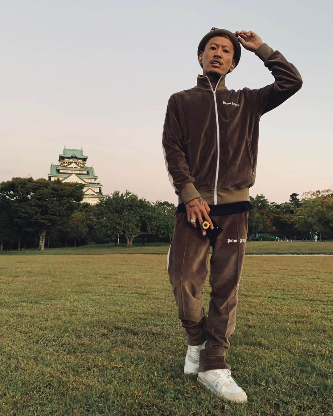 Staxx Tのインスタグラム：「大阪城しか勝たん🏯♥️﻿ ﻿ 📸 @minami_cream ﻿ ﻿ #大阪城 #地元ラブ」