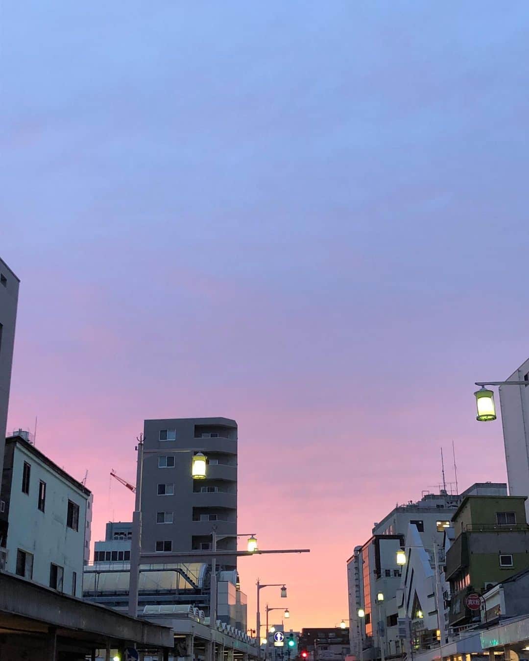 水戸悠夏子さんのインスタグラム写真 - (水戸悠夏子Instagram)「最近の空模様。 #無加工#新潟#古町#世見世の近所」10月24日 20時58分 - mitoyukako