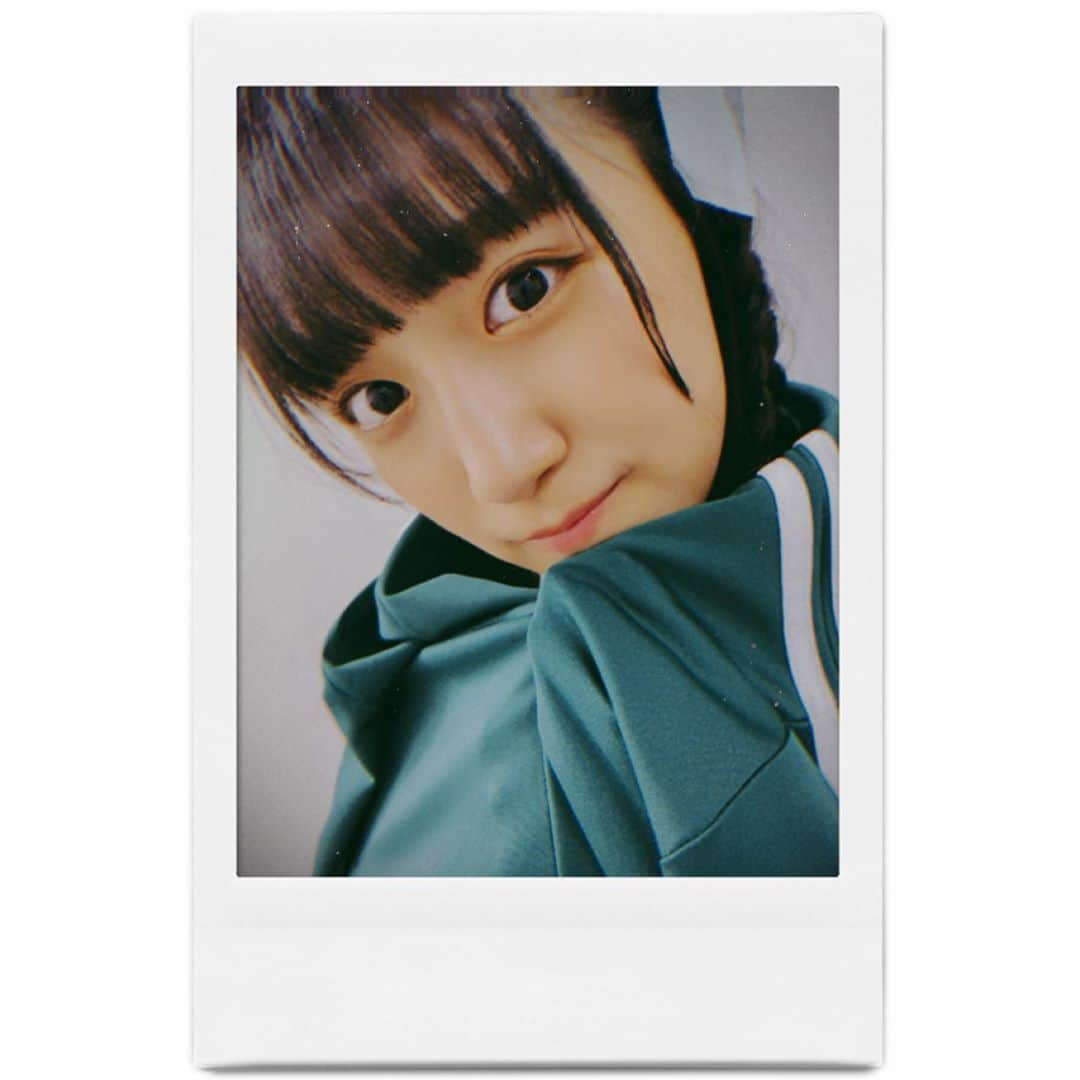 小見山沙空さんのインスタグラム写真 - (小見山沙空Instagram)「エモいっていうフィルターみたいだ☺️☺️  #ngt48 #小見山沙空 #緑 #エモい #写真 #ジャージ #フィルター #フォロー #follow」10月24日 21時00分 - sara.komiyama727