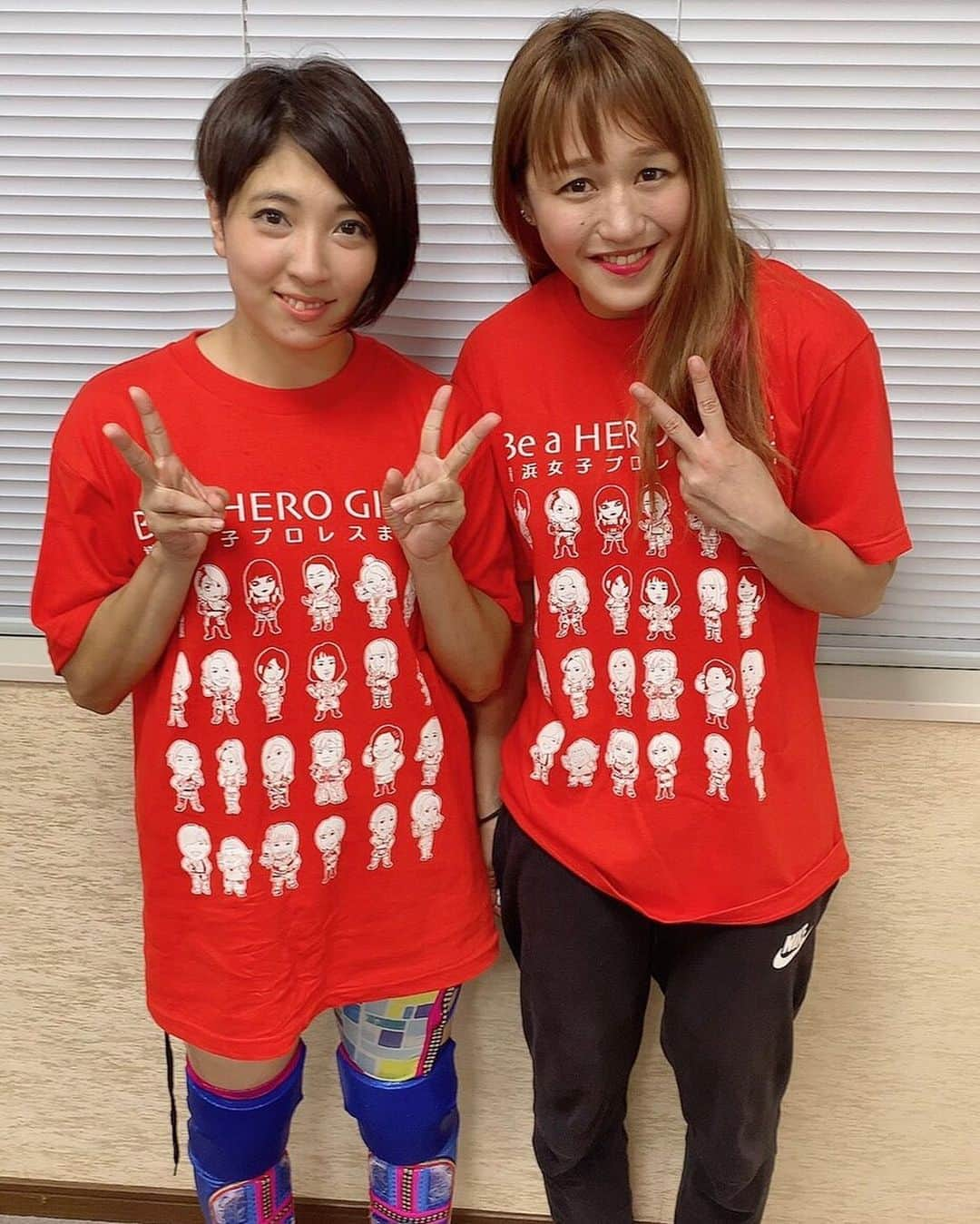 朱里さんのインスタグラム写真 - (朱里Instagram)「横浜女子プロレス祭りありがとうございました！  進垣ちゃんありがとうっ  シングルマッチができて本当に嬉しかった✨  コスチュームも着てくれてありがとう😊これからもどこかで着てくれたら嬉しいな。  あと、今日の関節技は初めてだしました！ 《朱雀》に続き  《青龍》  #prowrestling」10月24日 21時07分 - syuri_official