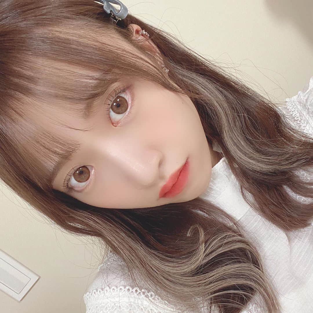 のインスタグラム：「୨୧」