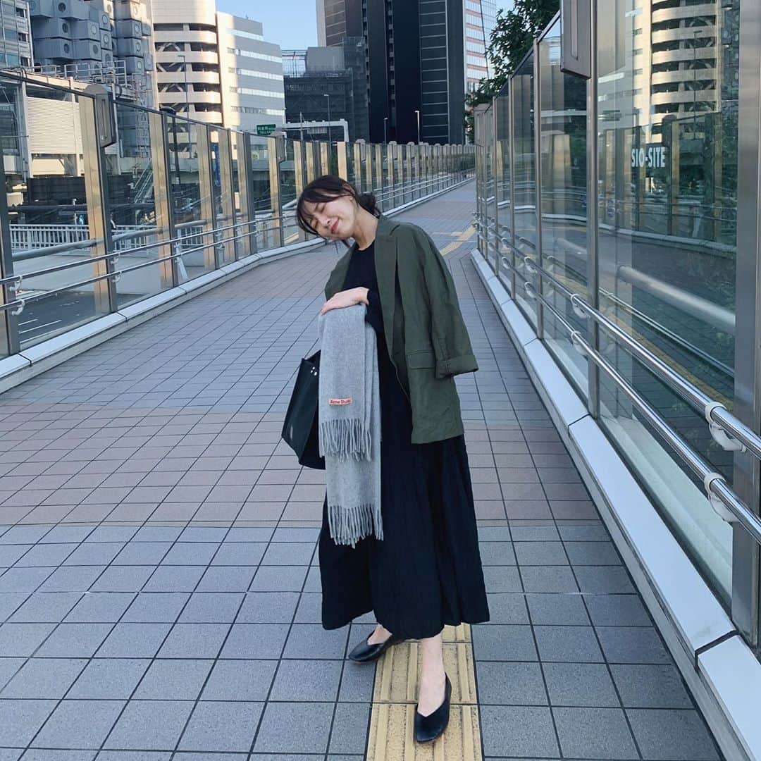 上野 紗也加さんのインスタグラム写真 - (上野 紗也加Instagram)「. 同じ服を同じ着方しないようにしている これはこの前のワンピ🧞‍♂️ _ #yakacode#code#onepiece  #ワンピース#ワンピコーデ #zaraワンピース」10月24日 21時20分 - __syaka__
