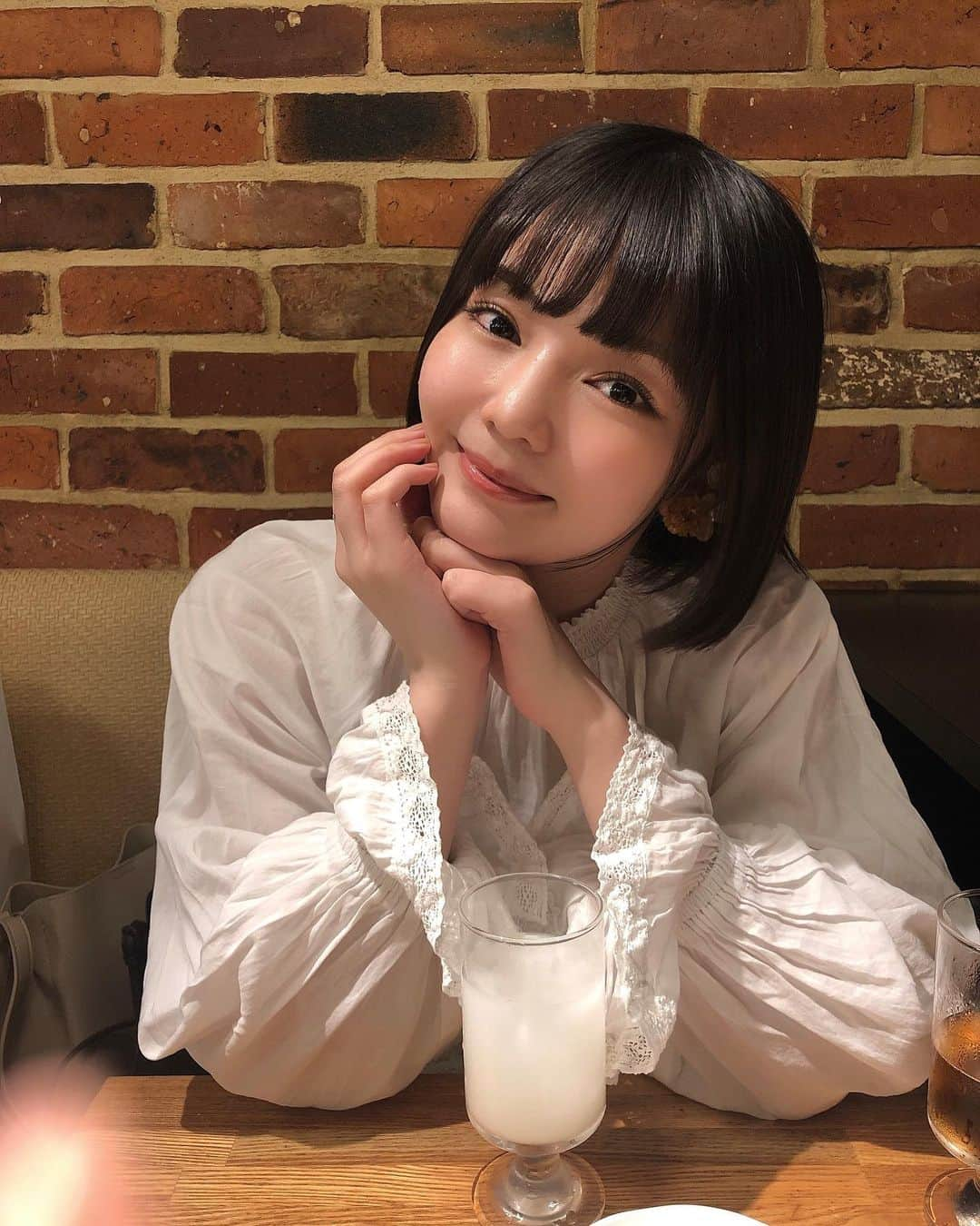 平塚日菜さんのインスタグラム写真 - (平塚日菜Instagram)「.  .  .  高校の友達と会いました❤︎  相変わらずお互い変わらないね〜と。  たのしかった✨」10月24日 21時48分 - hiratsukahina