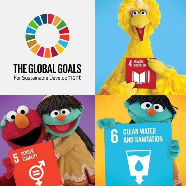 セサミストリートさんのインスタグラム写真 - (セサミストリートInstagram)「国連創設75周年！私たちもSDGsに取り組み、世界中の子どもたちが明るい未来を創造できるよう活動をつづけます。#UNDay #国連の日」10月24日 22時00分 - sesamestreetjapan
