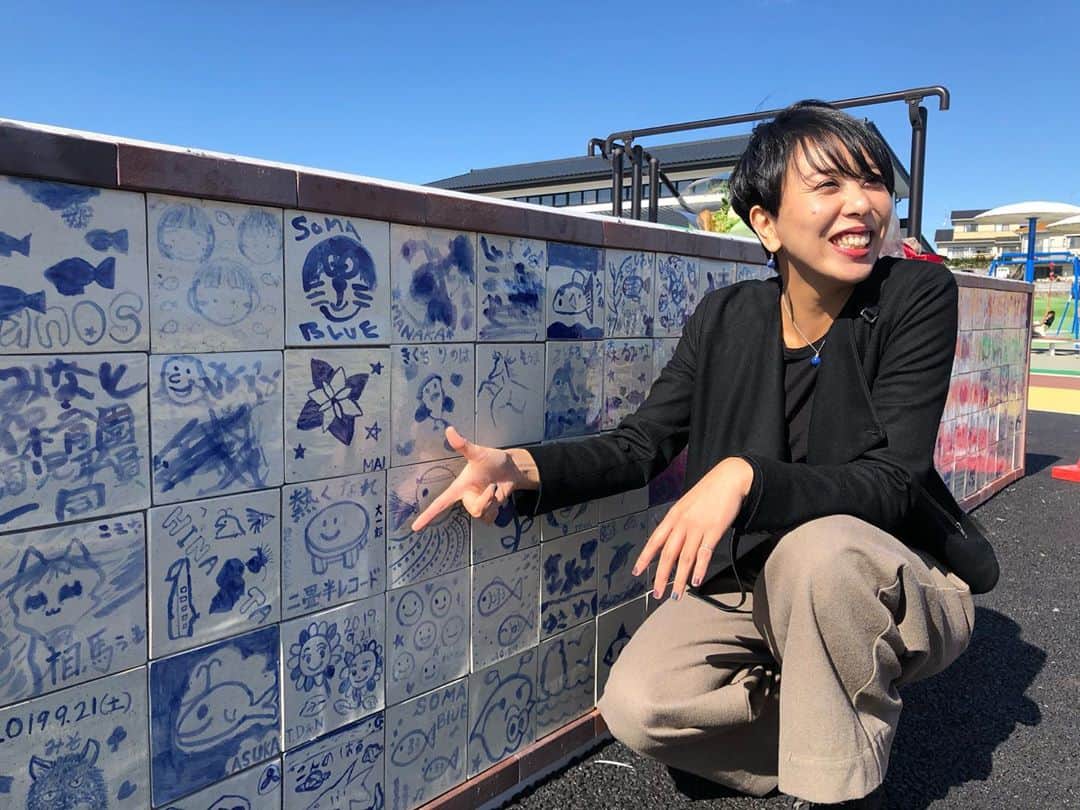 LOVEのインスタグラム：「ご覧ください、この規模感！ 幅、なんと16M! モニュメントみたいな青空ステージができちゃった！  #SOMABLUE」