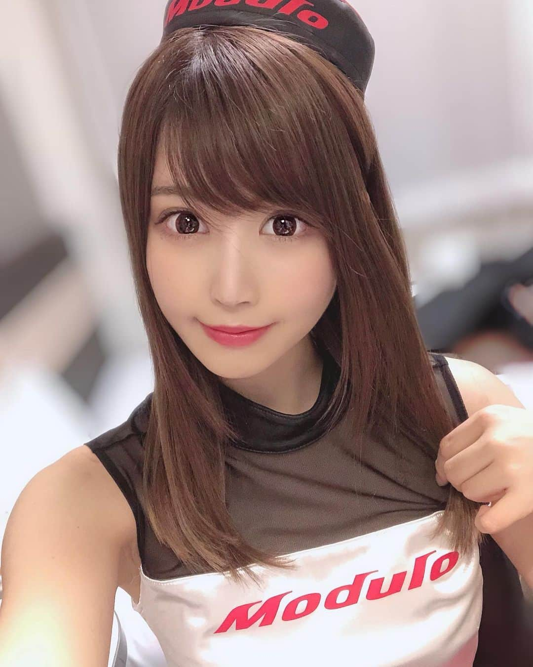 永原芽衣さんのインスタグラム写真 - (永原芽衣Instagram)「supergt2020第6戦改めてお疲れ様でした🥳✨✨✨ 64号車は2番手なから、34号車は17番手からのスタートとなります🏁✨ グリッドボードは、64号車は私が34号車はひかるんが担当します😌❤️ 現地の方も自宅の方もぜひModuloの応援をよろしくお願いします🤲✨ . . . . . . . . . .  #supergt #supergt2020 #modulo #レース　#modulo #ホンダアクセス　#hondaaccess #モデューロ　#コスチューム　#レースクイーン　#レースクイーン大賞　#modulo #モデューロ　 #racequeen #supergt2020 #supergt  #racequeen  #follow #followme #フォロワー募集中 #フォロワー増やしたい #フォローミー #粉我  #japanese #japanesegirl #팔로우 #팔로우환영 #팔로미 #팔로우미 #팔로우그램 #얼스타그램 #전신샷  #衣装　 #selfie #コスチューム　#写真」10月24日 23時35分 - meinghr1008