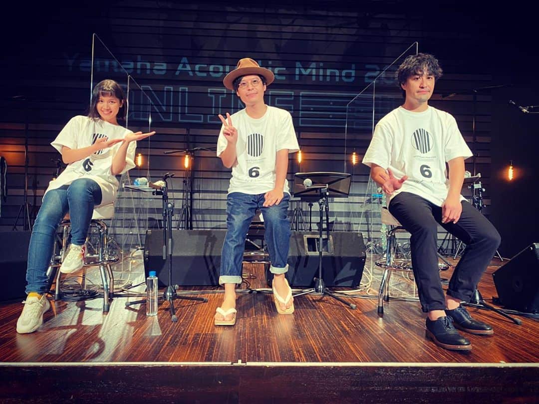ISEKIのインスタグラム：「Yamaha Acoustic Mind 2020 ONLINE 2日目のゲストは #中田裕二　相変わらずのカッコ良さ✨そして、今日も素晴らしかった #Anly   歌えて幸せ🎙 楽しい楽しい時間でした✨ #ISEKI #YAM2020」