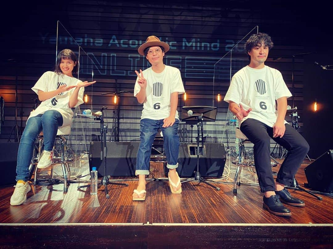 ISEKIさんのインスタグラム写真 - (ISEKIInstagram)「Yamaha Acoustic Mind 2020 ONLINE 2日目のゲストは #中田裕二　相変わらずのカッコ良さ✨そして、今日も素晴らしかった #Anly   歌えて幸せ🎙 楽しい楽しい時間でした✨ #ISEKI #YAM2020」10月25日 0時06分 - iseki_official