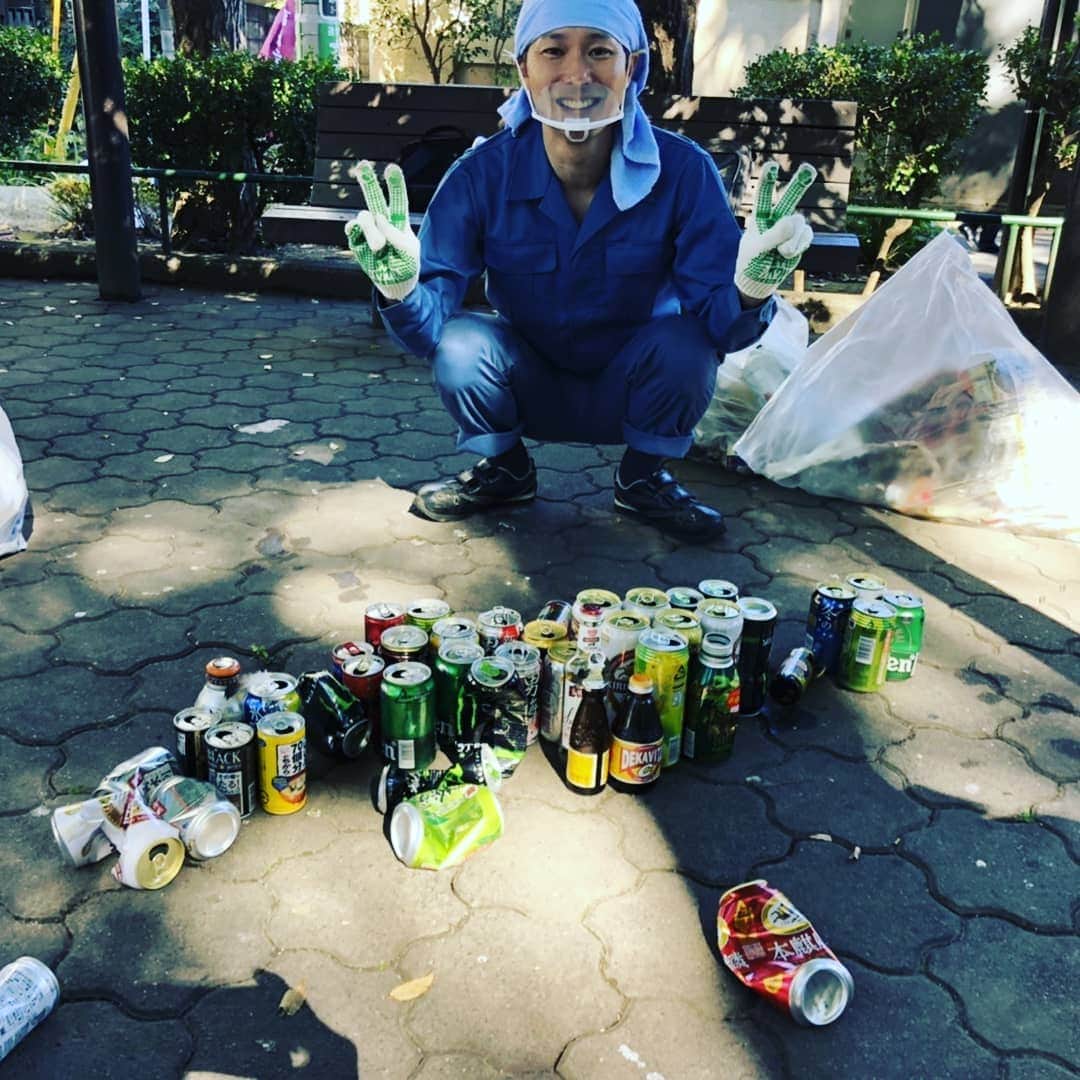 のインスタグラム：「全国でごみを拾ってくれている人達を表現。日本列島！ #つなげビニーのゆめ #ゴミアート選手権 #ゴミアート写真館 #フリー部門」
